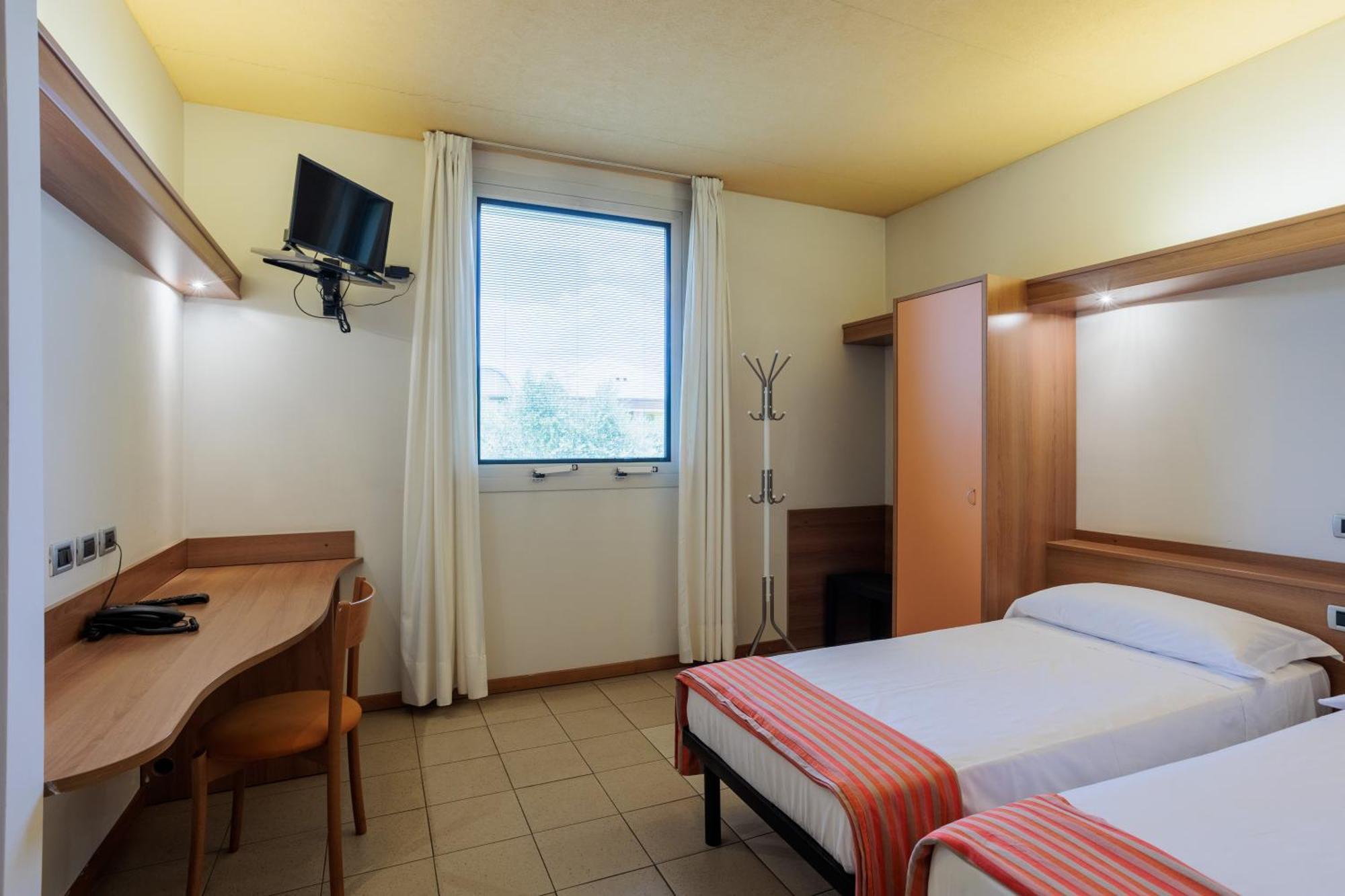 Eurhotel Fontevivo Dış mekan fotoğraf
