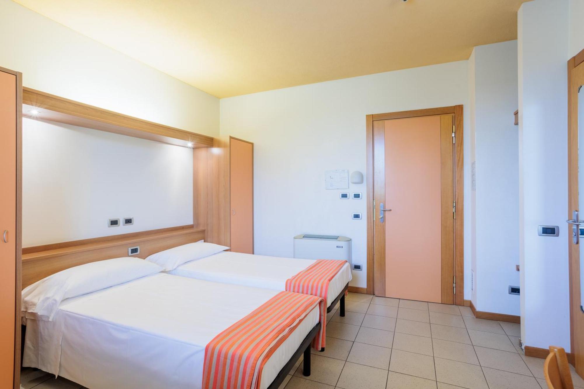 Eurhotel Fontevivo Dış mekan fotoğraf